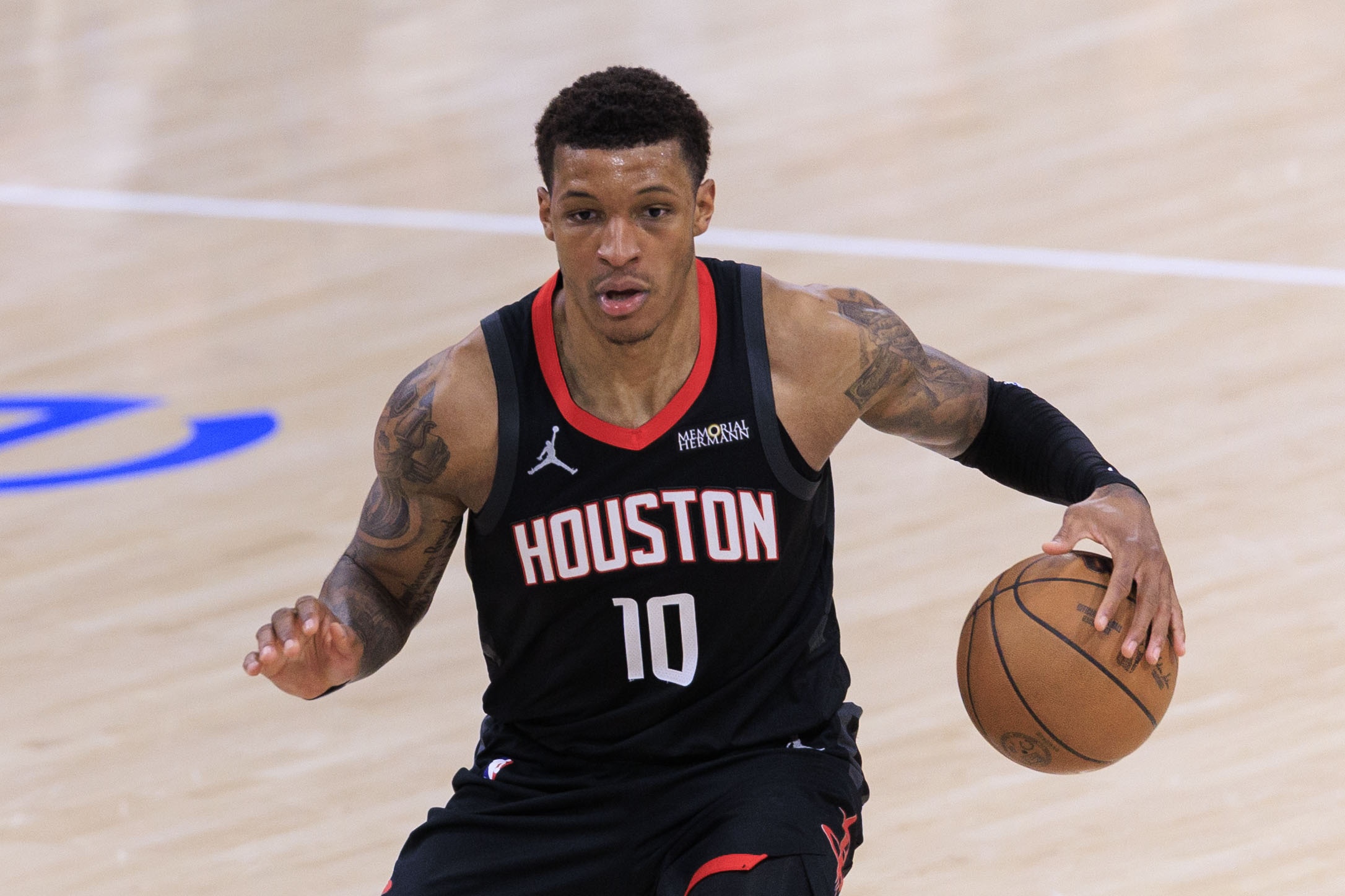 小贾巴里：之前的输球责任在我 我做好自己应做的事 我们就能赢了