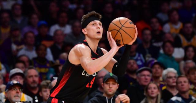 开云平台-巴特勒想走热火还有我！希罗致命一击带队复仇魔术