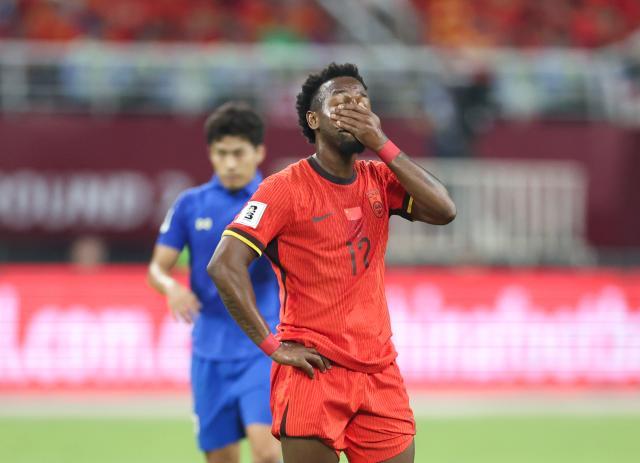 kaiyun-费南多丢点无奈表现不佳 抢罚任意球违反战术纪律