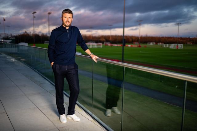 开云app-林良锋：卡里克看守进欧冠？曼联春秋大梦还不醒！