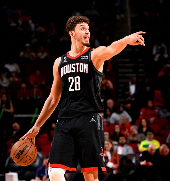 开云平台-17分12板11助+26分13板11助！火箭双核不兼容，阿门拖累小约基奇|谢泼德|乌度卡|骑士|体育赛事讨论|俄克拉荷马雷霆队_新浪体育_新浪新闻